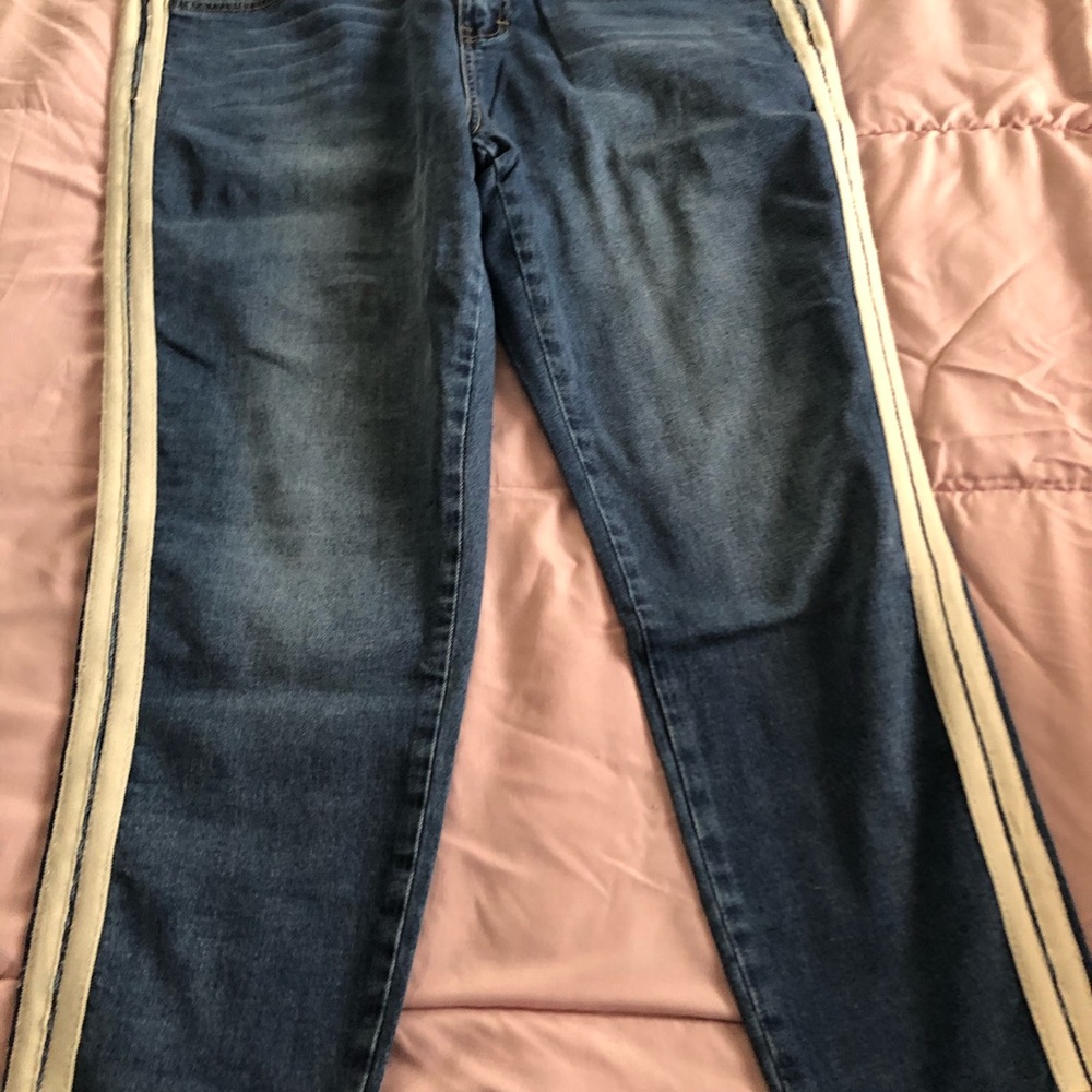 Jeans - Picture 4 of 6